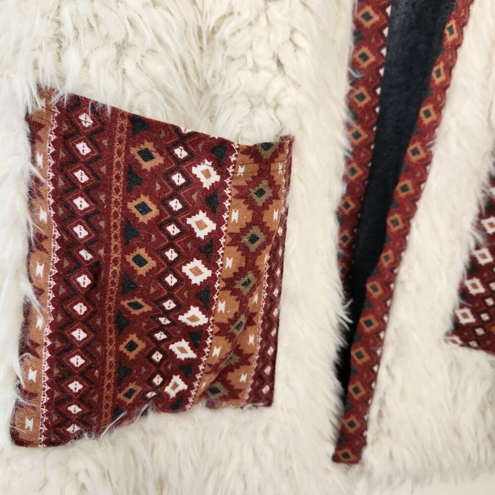 Boho Faux Fur Vest Tribal Pockets Soft Cozycore Hippie Western Rodeo Cowgirl S - Picture 11 of 11